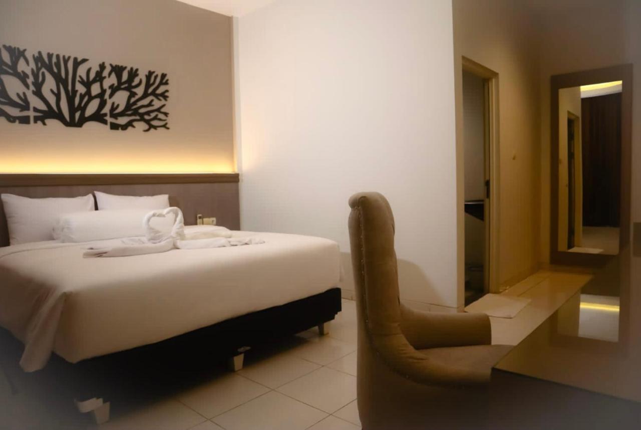 Front One Resort Indraloka Temanggung Exterior photo