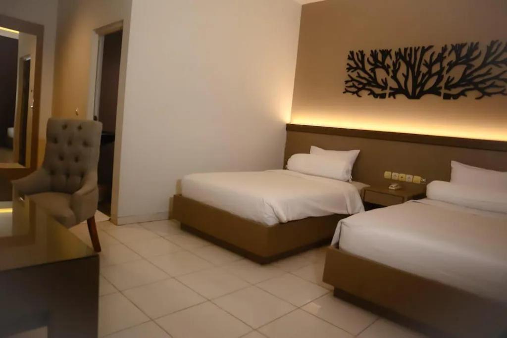 Front One Resort Indraloka Temanggung Exterior photo
