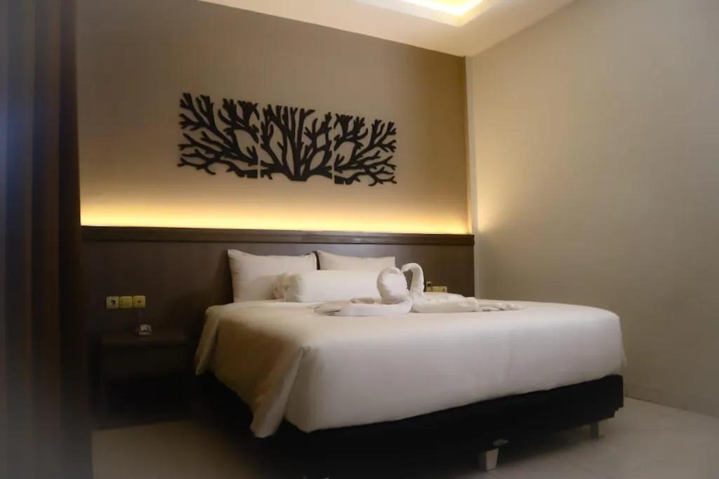 Front One Resort Indraloka Temanggung Exterior photo